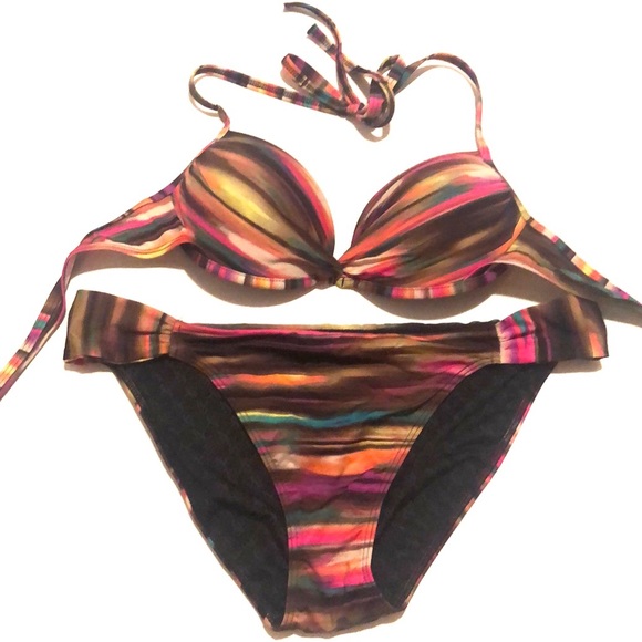 Victoria’s Secret Bikini - size 36A top, L bottoms